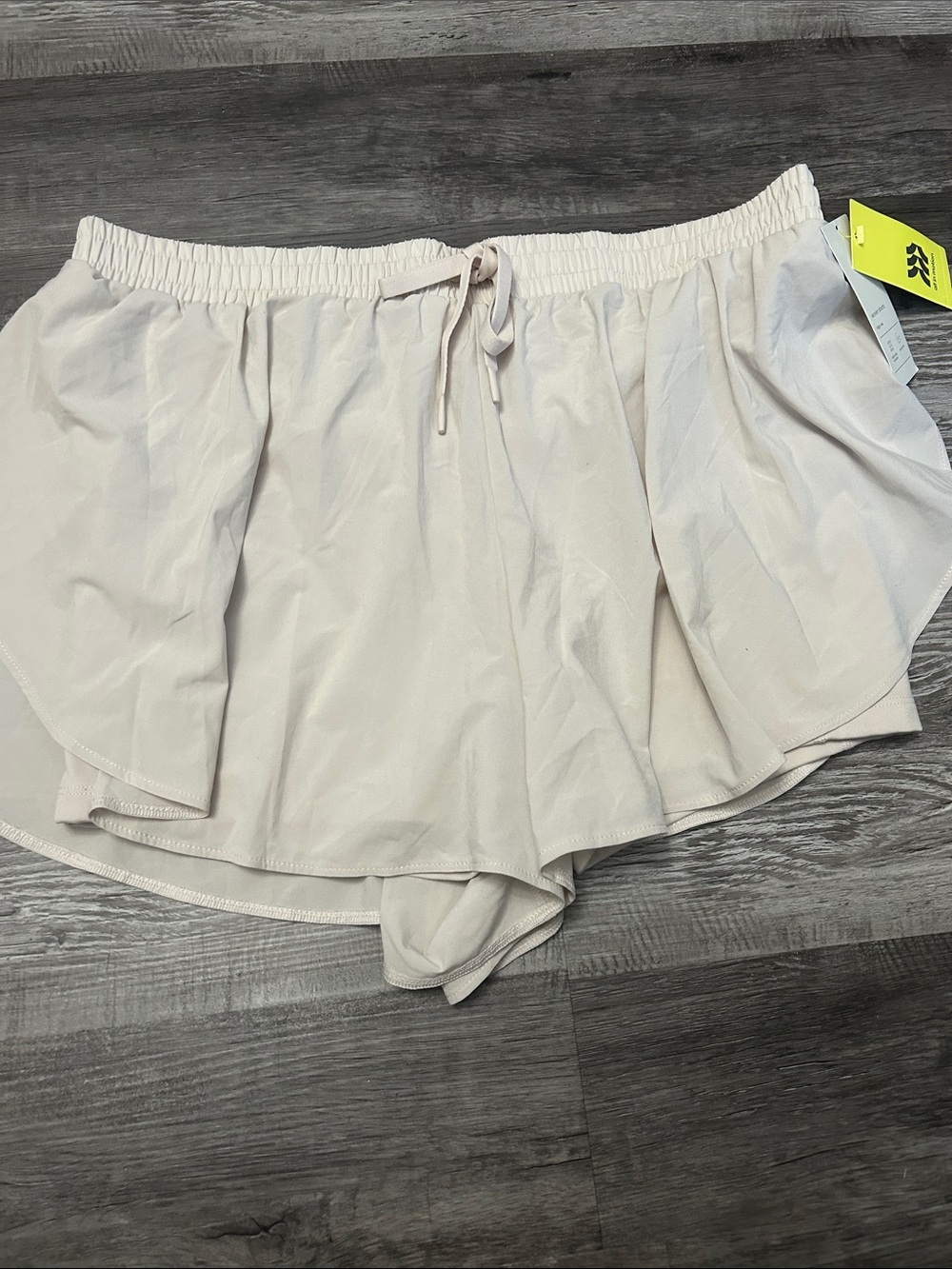all in motion Light Gray Women's Athletic Shorts - Picture 2 of 5